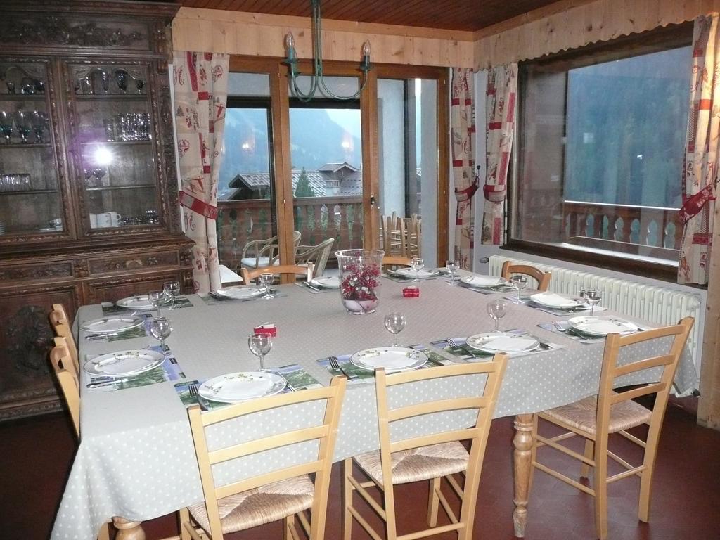 Chambre d'hôte l'Etringa Châtel Extérieur photo